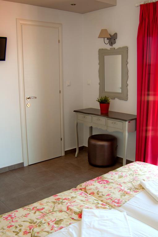 Emmeleia Accommodation By Maria Riga Ouranoupoli Rom bilde